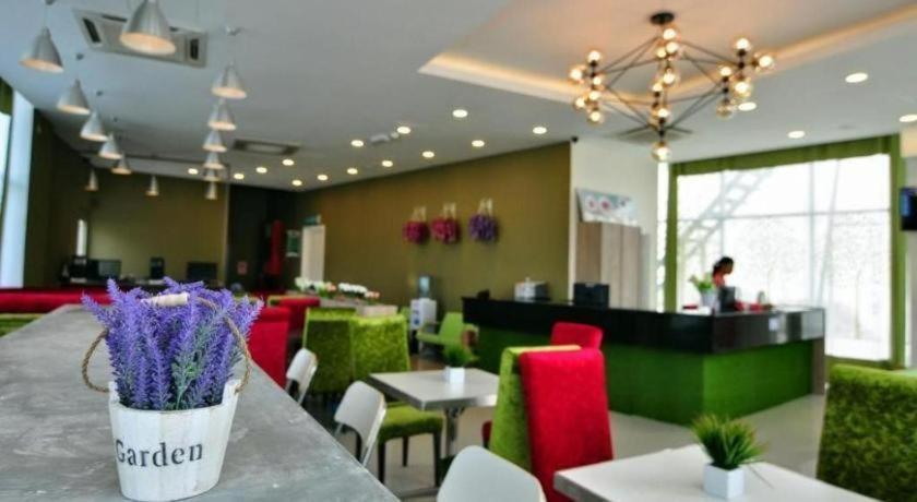 Le Garden Hotel Kota Kemuning Shah Alam Ngoại thất bức ảnh